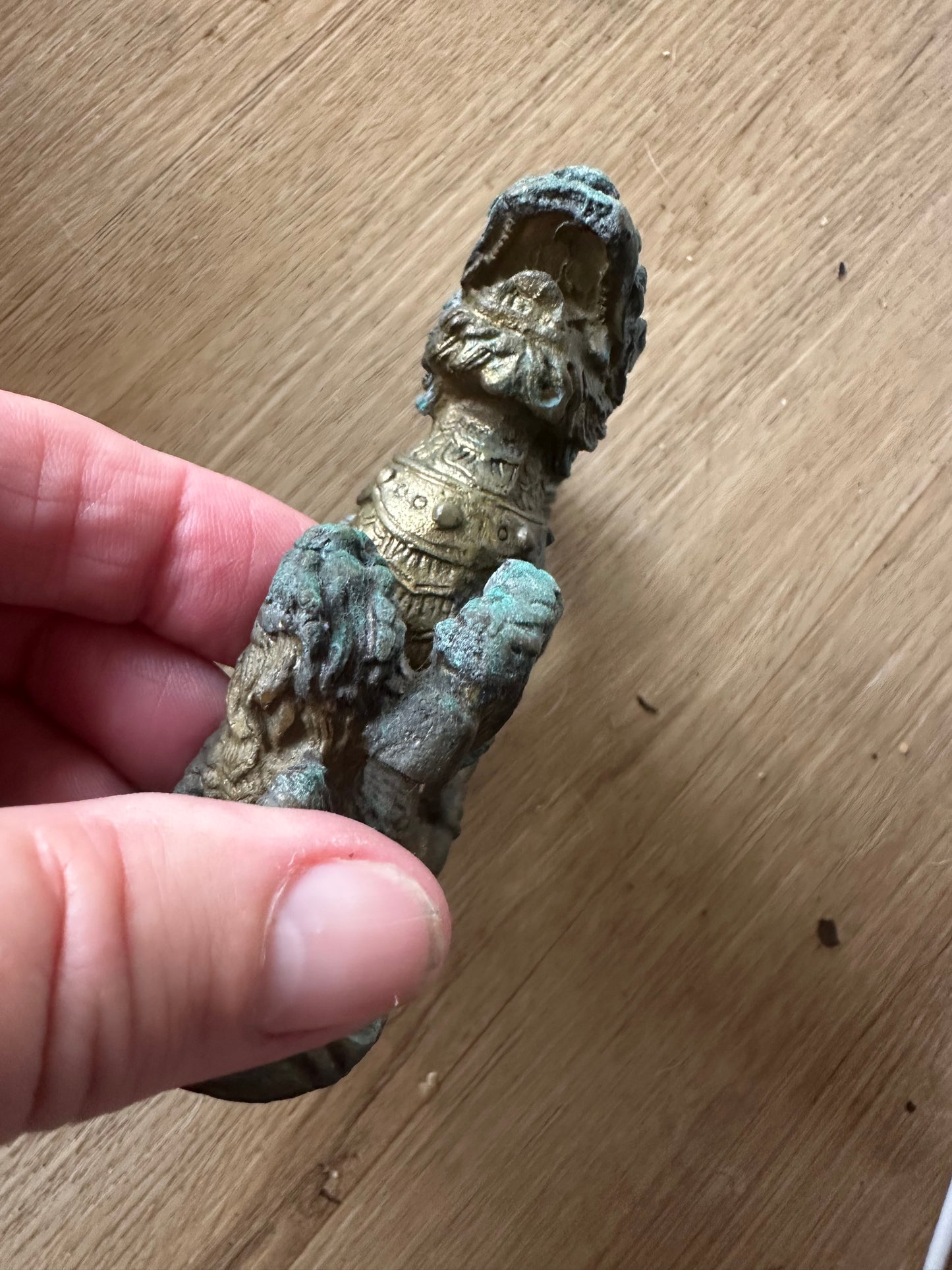 Vintage Brass Foo Dogs – Authentic Chinese Collectible Pair (Circa 1900s)