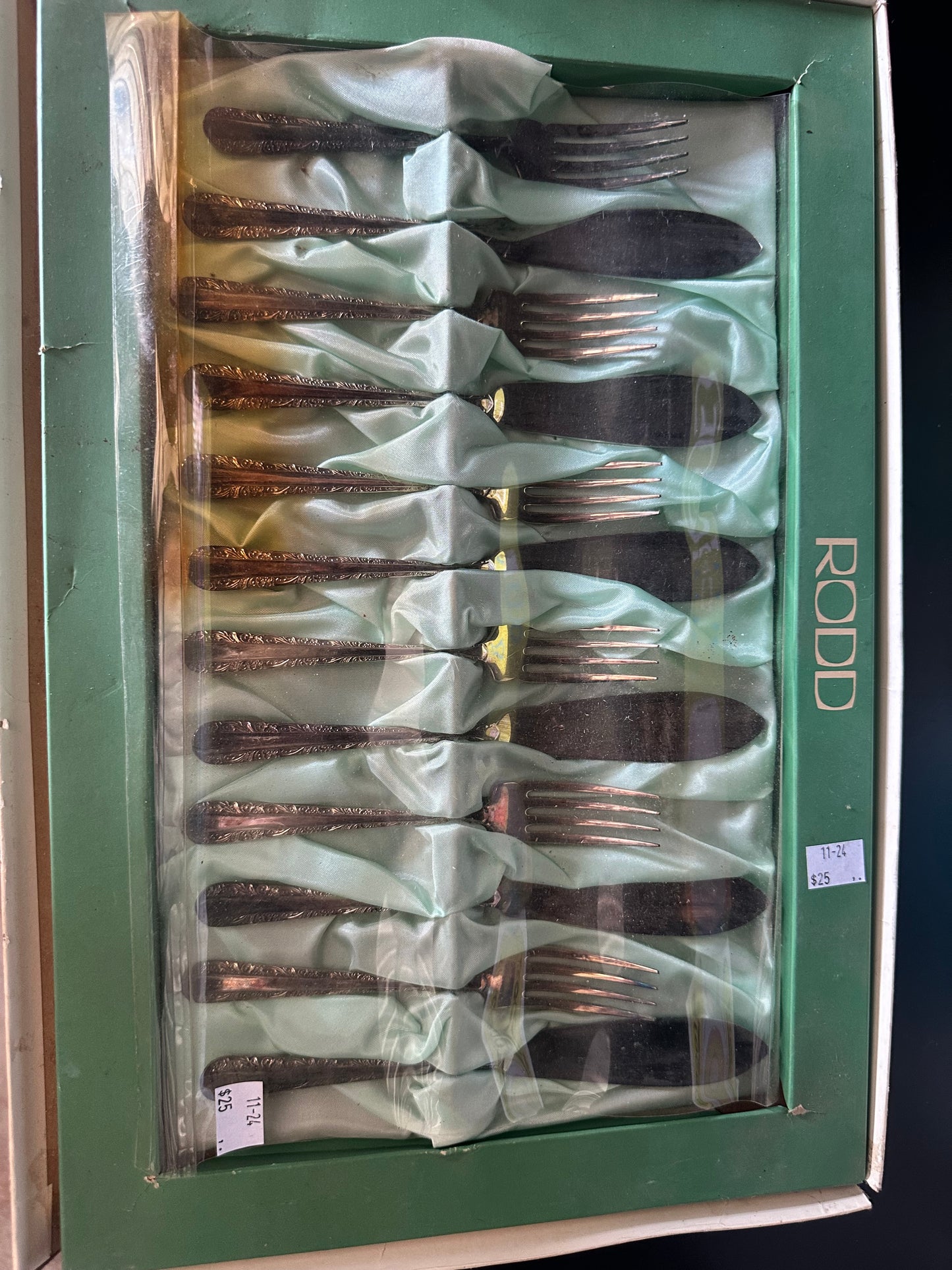 Cutlery Set - Rodd - 12pc - New in Box