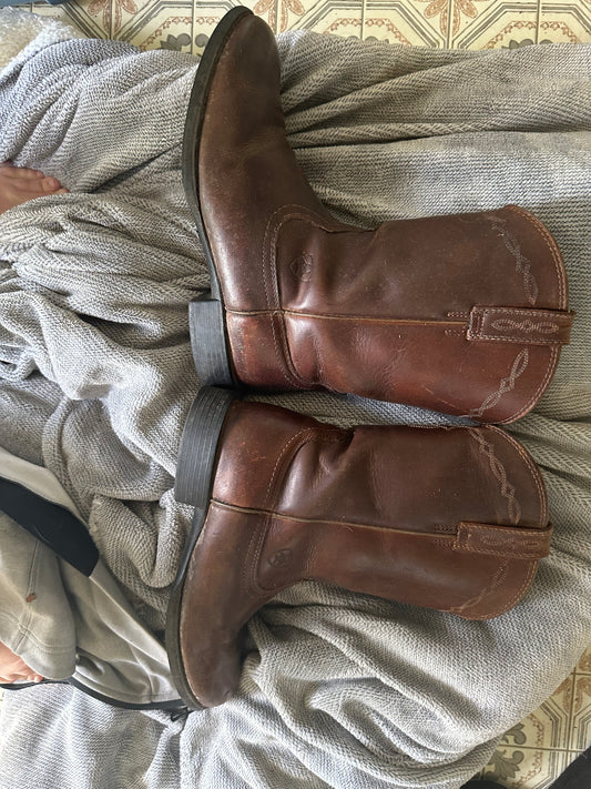 Ariat Boots – Brown – Size 8 (pair)
