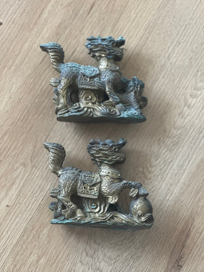 Vintage Brass Foo Dogs – Authentic Chinese Collectible Pair (Circa 1900s)