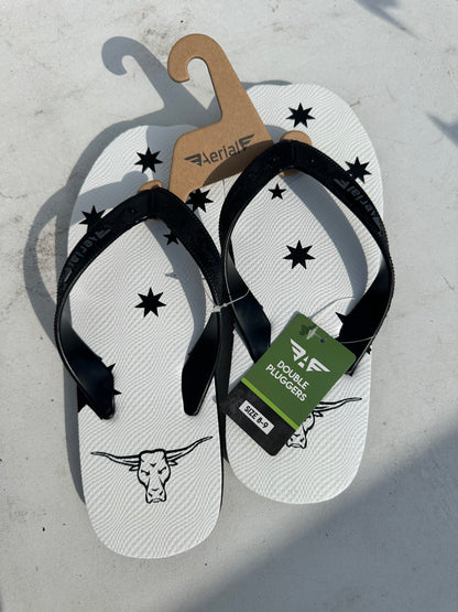 Aeriel double plugger thongs