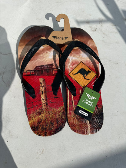 Aeriel double plugger thongs