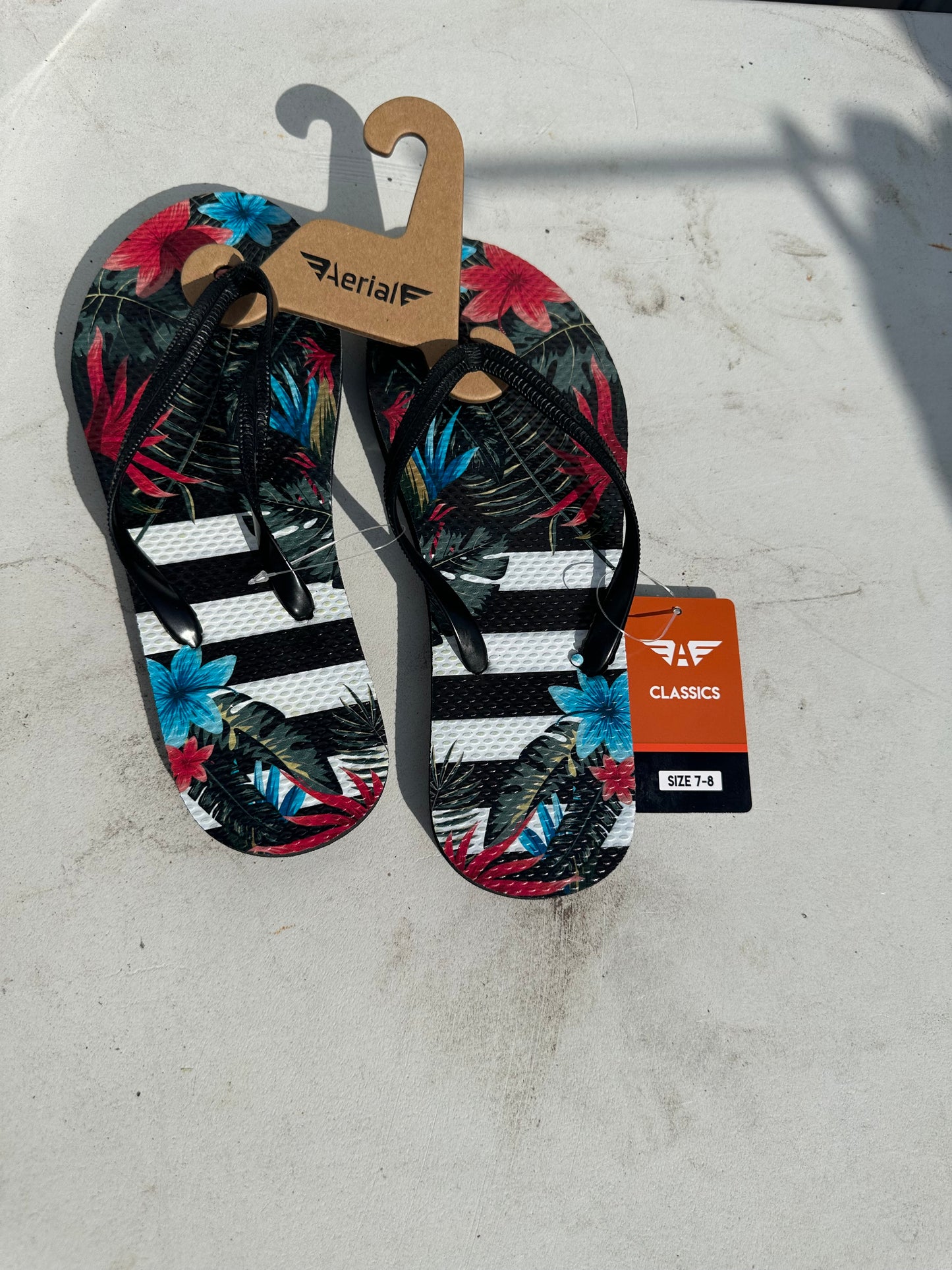 Aeriel double plugger thongs