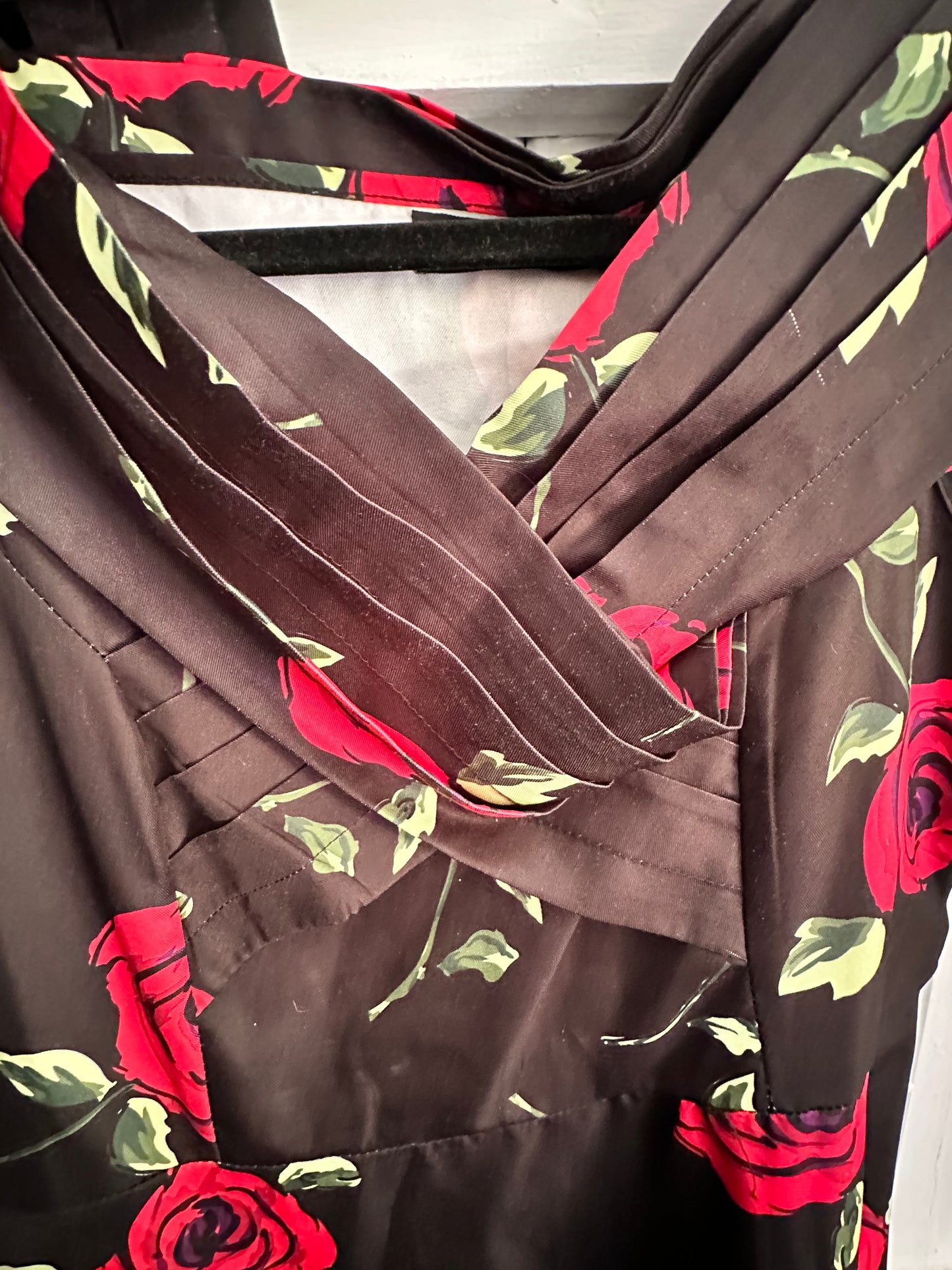 Dress ruliage size xl in like new condition