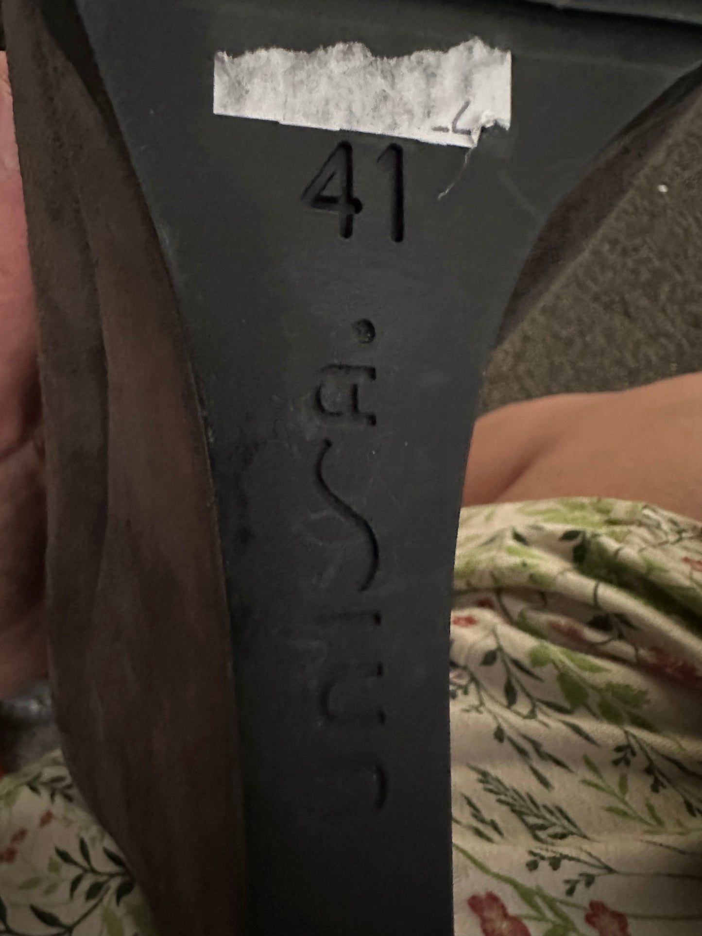 Ankle Boots – Olive – Thin Heel – Size 8 (pair)