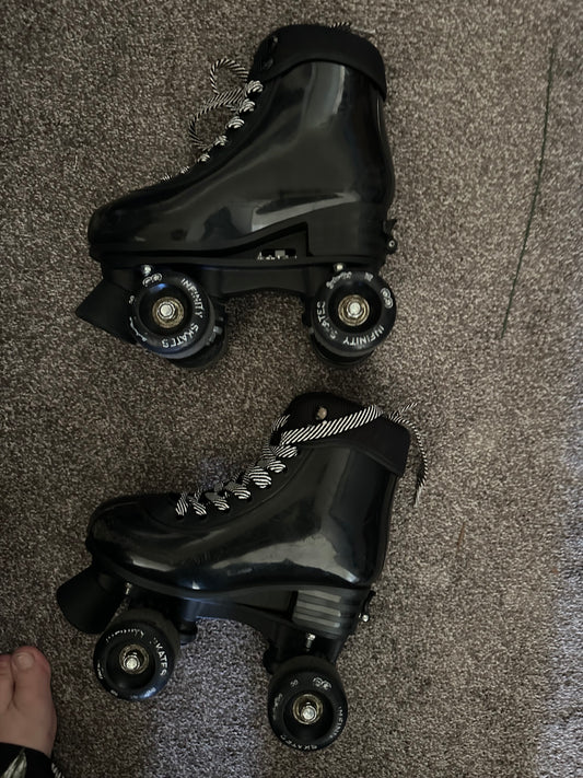 Infinity roller scates