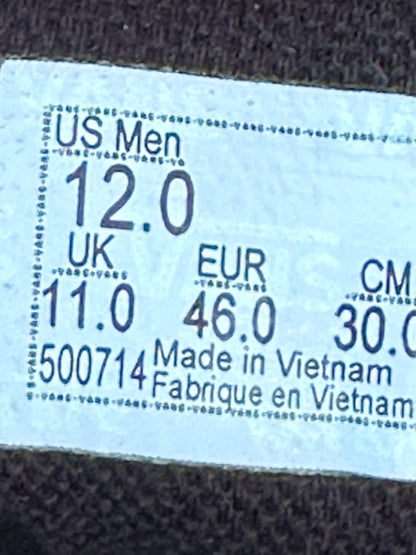 Vans – BN – Size 11 (pair)