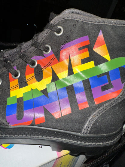 Palladium High Tops – BN – Size 7 (pair)