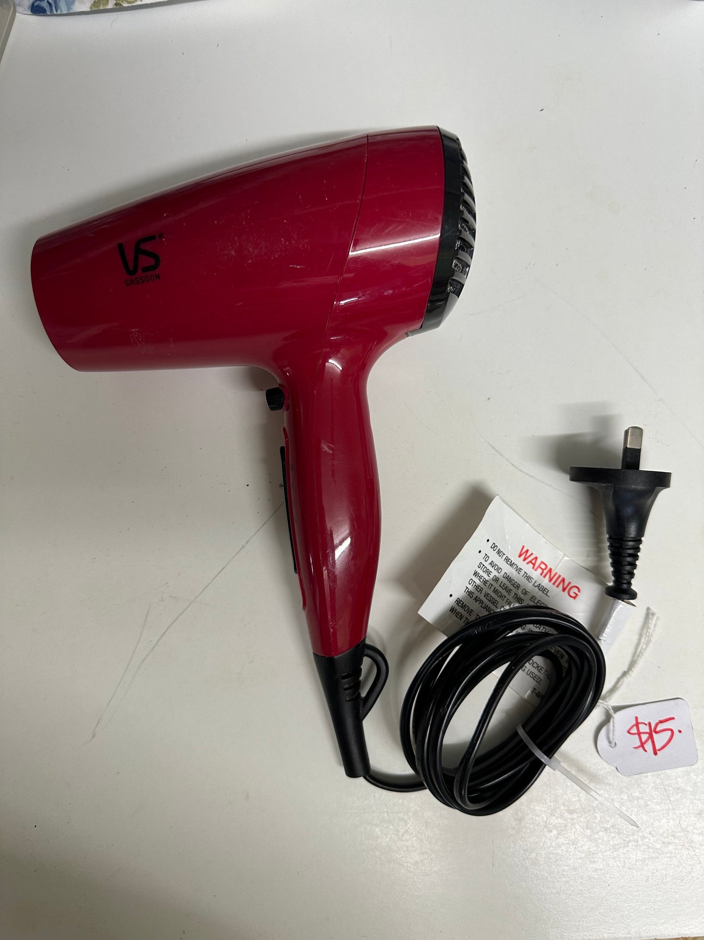 VS Sassoon Red Hair Dryer