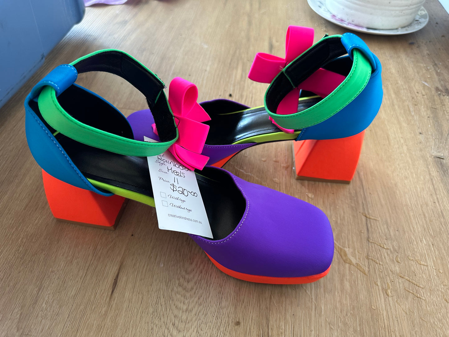 colourful heels size 41. new
