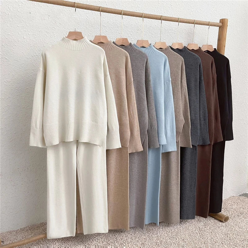 Split Women's Sweater Sets