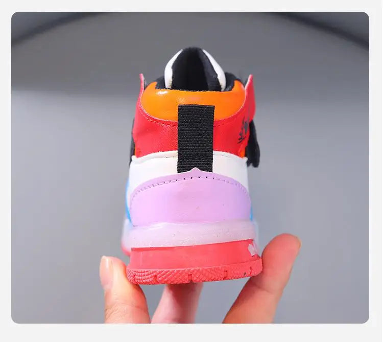 Minnie  Sneakers new