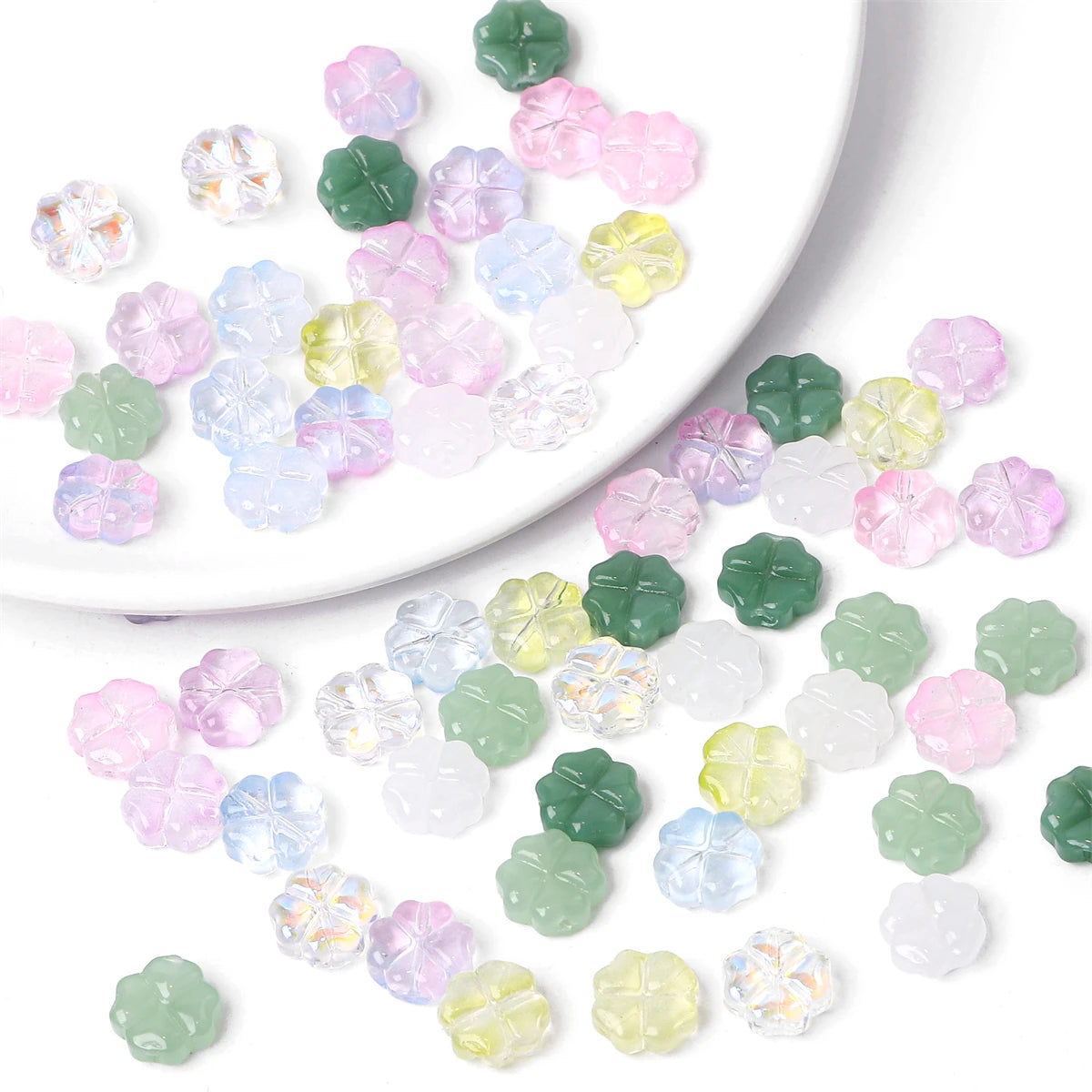 About20Pcs Glass Four Leaf Flower Beads Scattered Beads Handmade