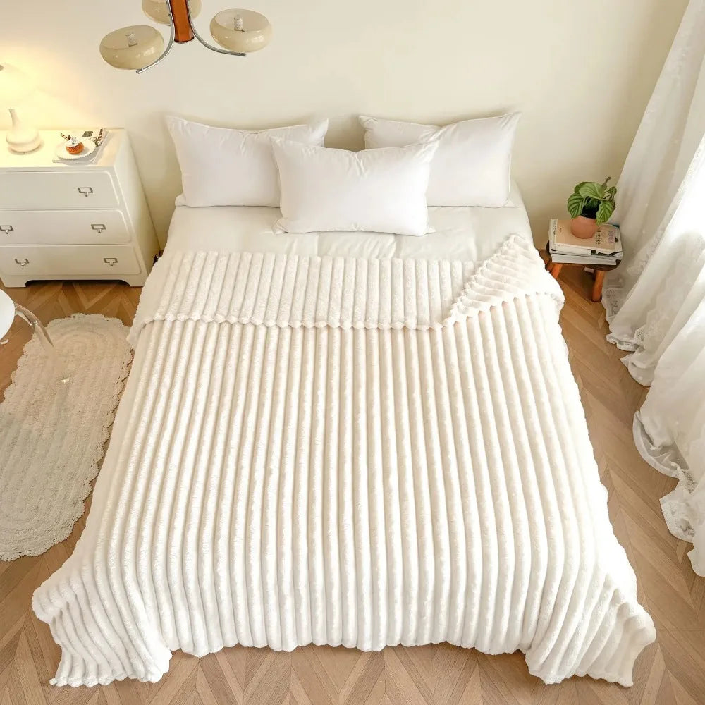 Flannel thick blanlet