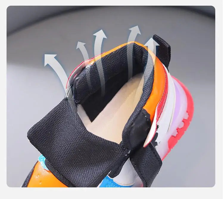 Minnie  Sneakers new