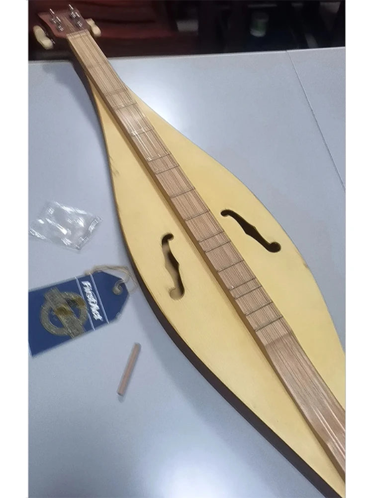 American 4stringed Instrument Dulcimer
