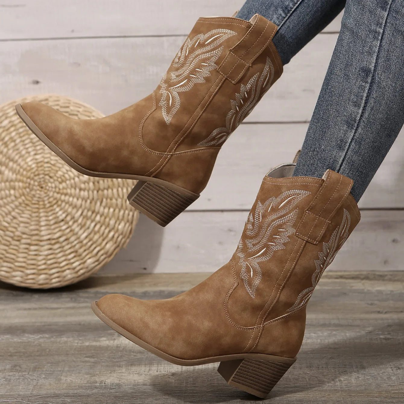 Embroidered Western Cowboy Boots