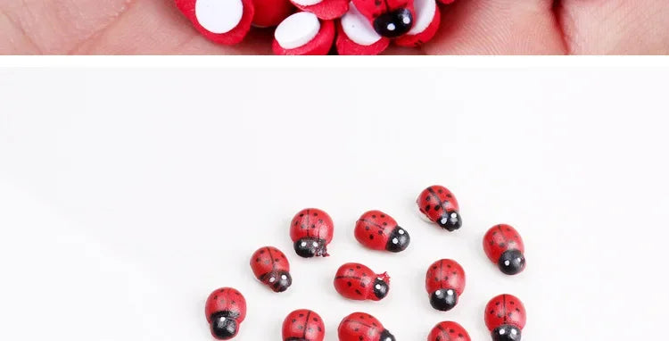 100Pcs Mini Wooden Ladybird Ladybug
