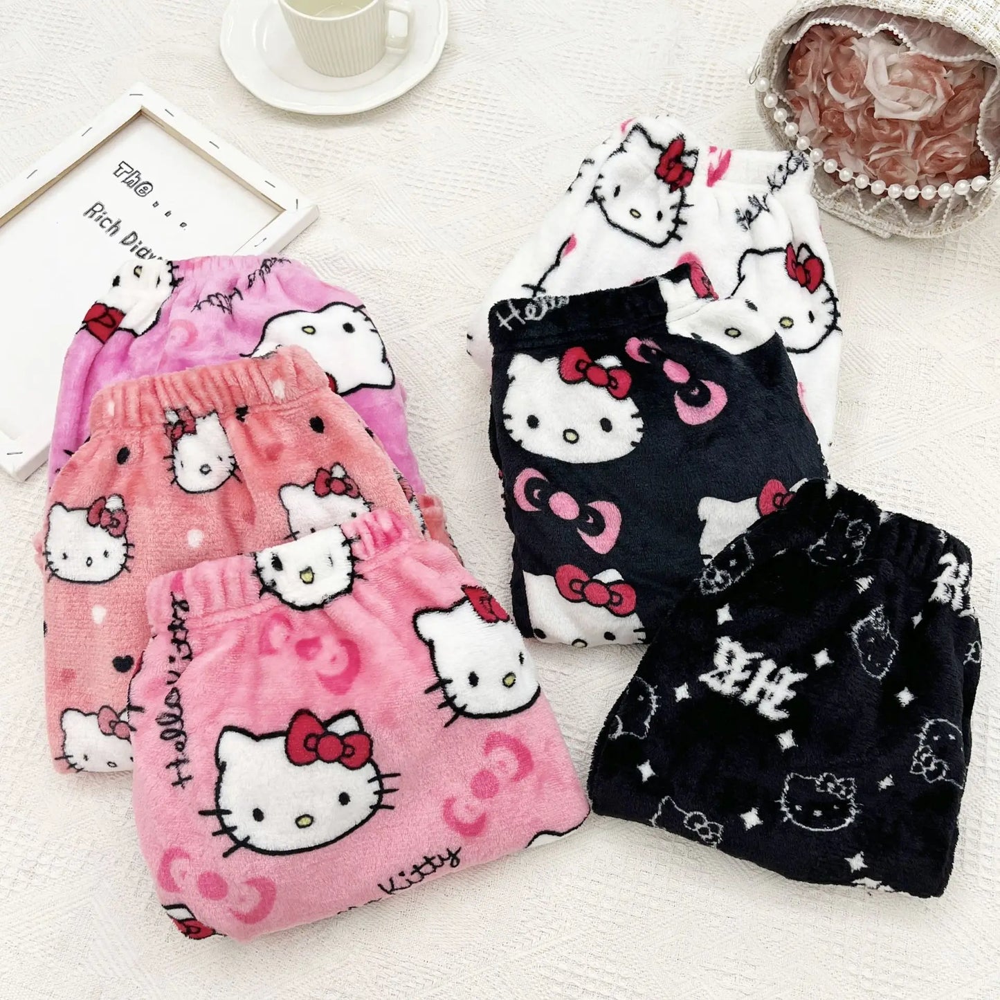 Hello Kitty fleecy pajamas
