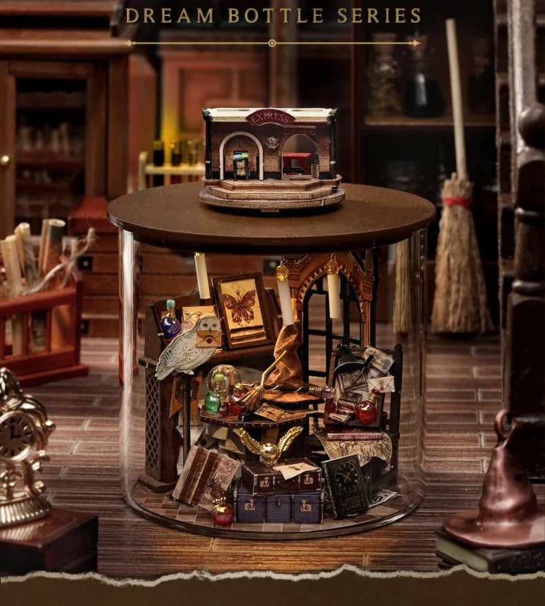 Mini DIY kit for doll house making