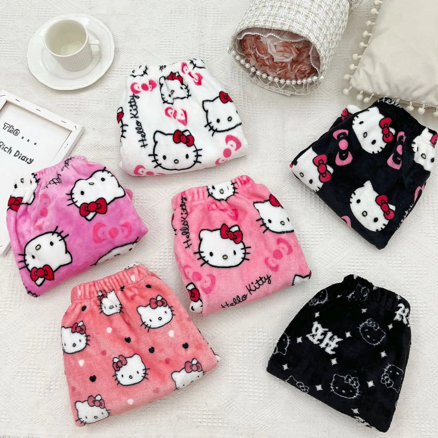 Hello Kitty fleecy pajamas