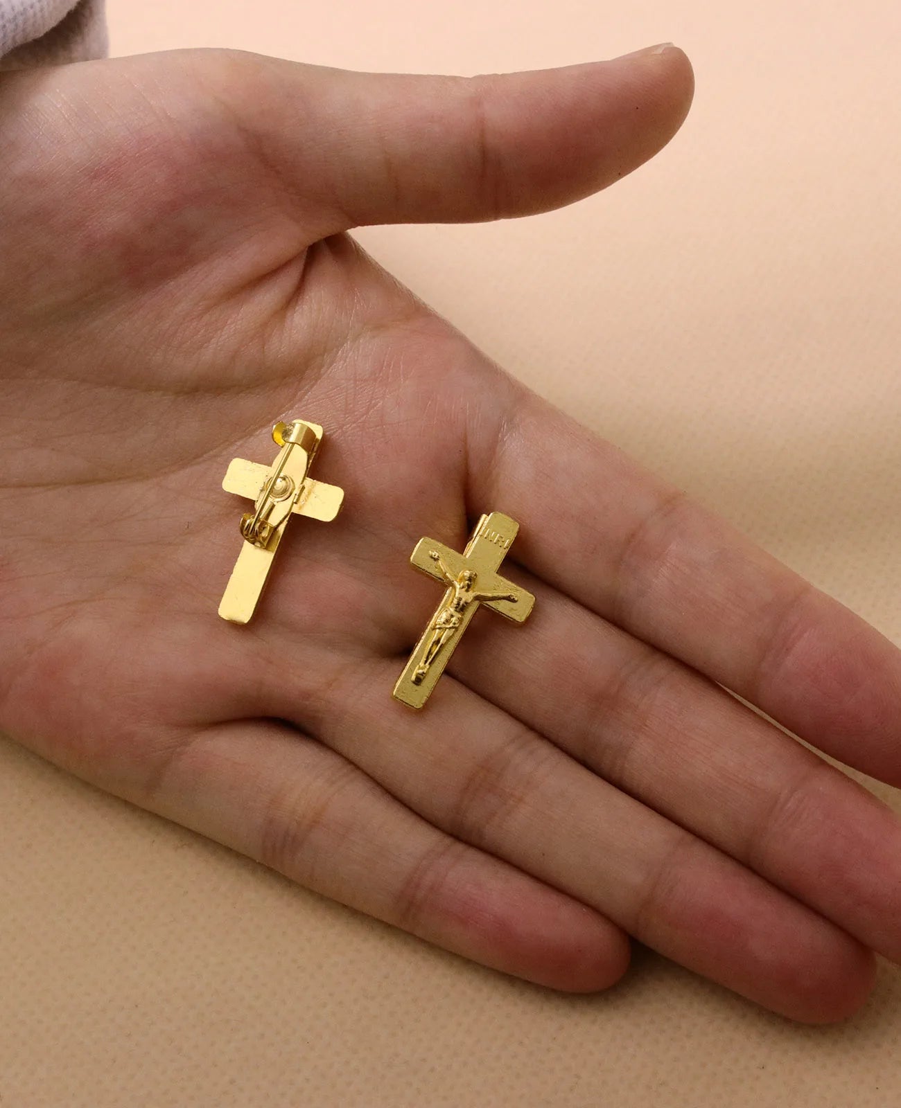 15Pcs Crucifix Cross Brooches Christian INRI Cross Badges Lapel Pin