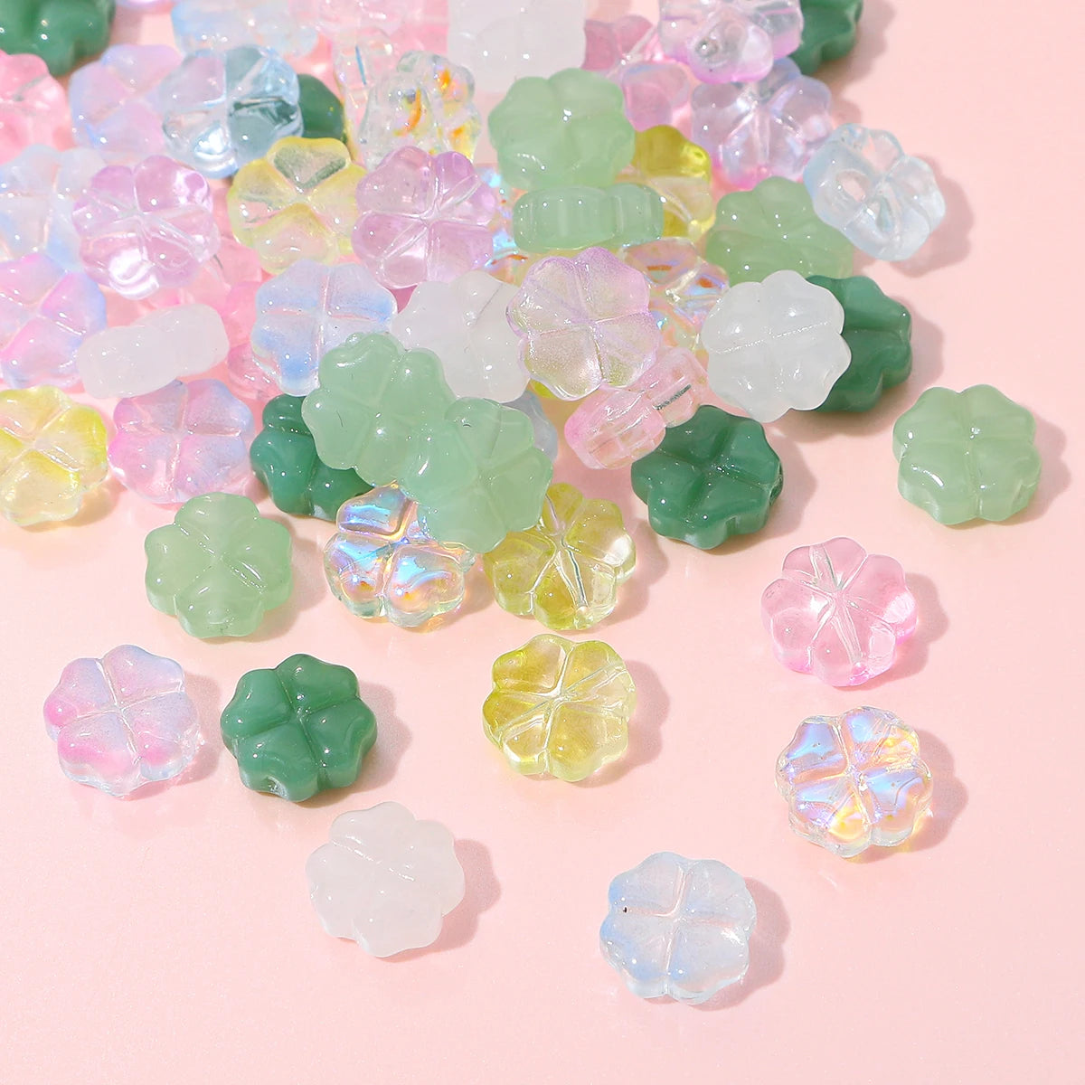 About20Pcs Glass Four Leaf Flower Beads Scattered Beads Handmade