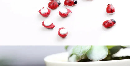 100Pcs Mini Wooden Ladybird Ladybug